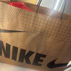 Nike tech